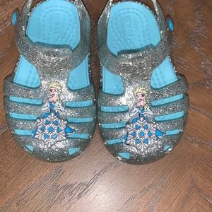 Elsa crocs
